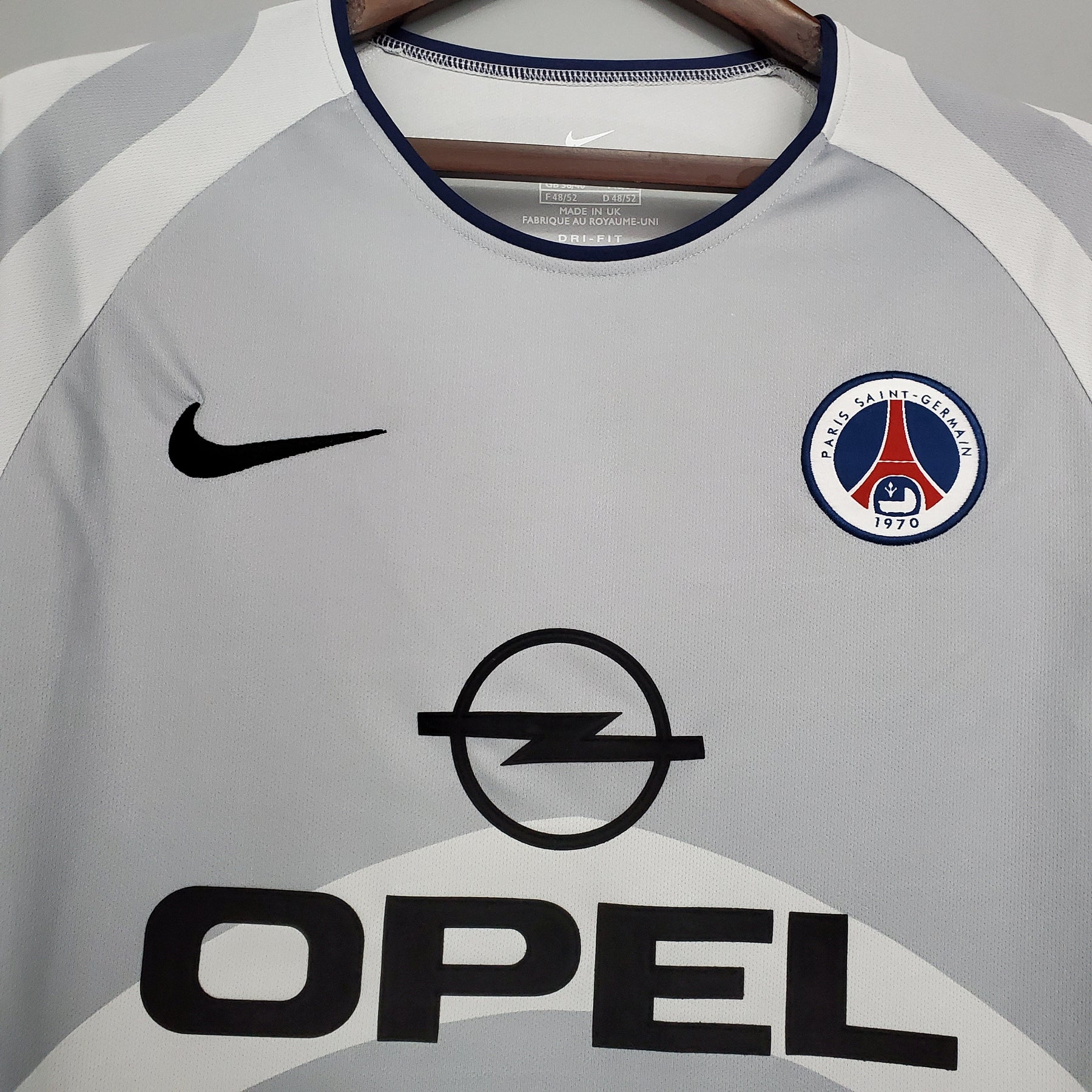Camisa Retrô PSG II 2001/02