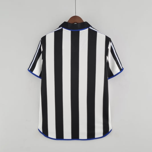 Camisa Retrô Newcastle Home 2000/01