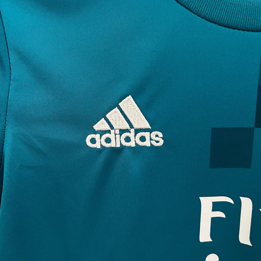 KIT INFANTIL RETRÔ REAL MADRID AWAY 17/18