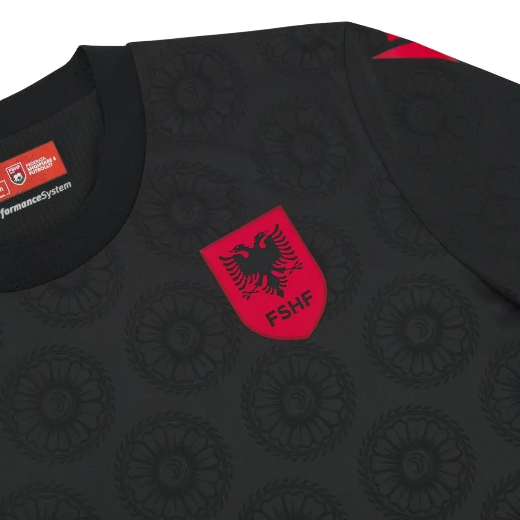 Camisa Masculina Albânia III 26