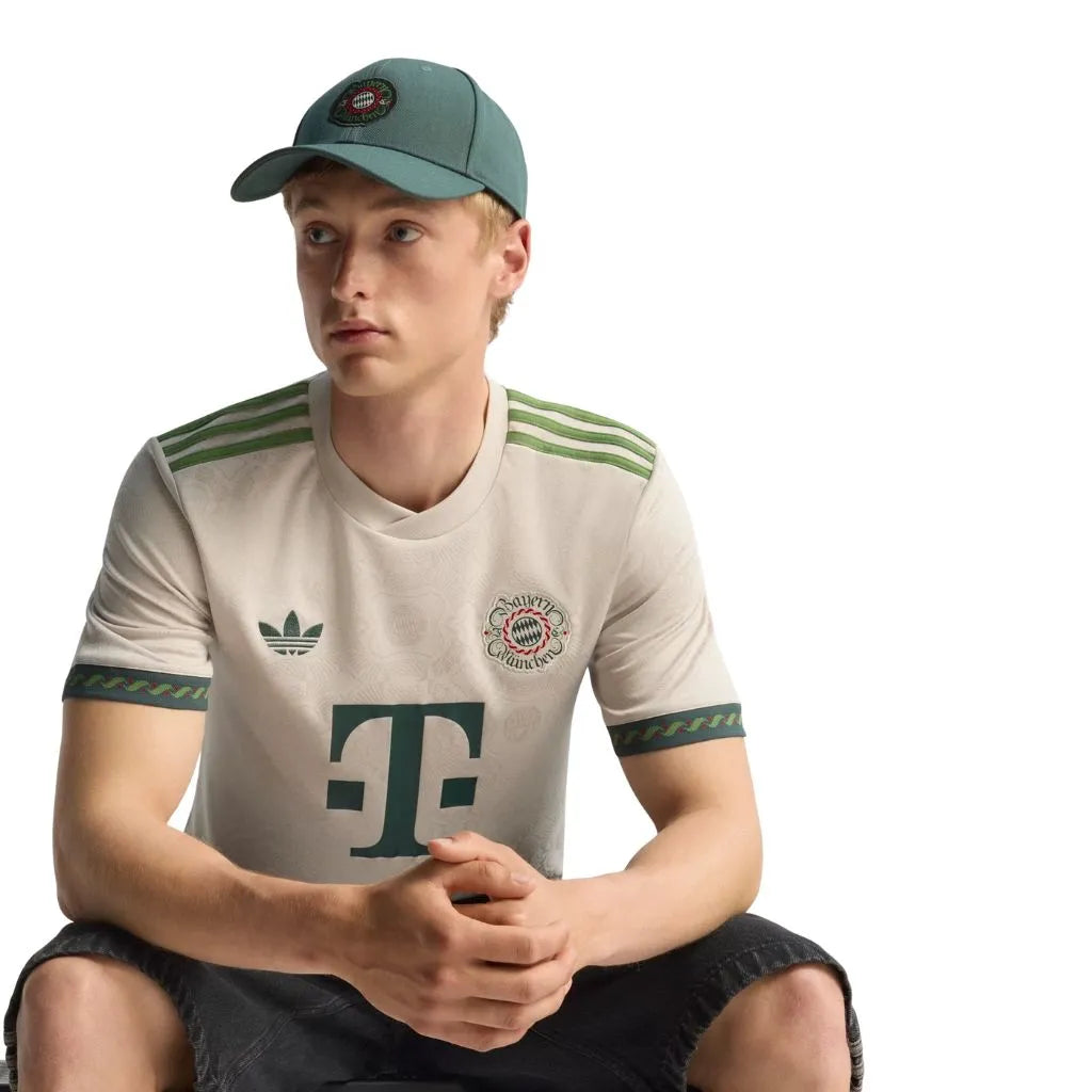 Camisa Especial Bayern de Munique Oktoberfest 2025/26 Torcedor Masculina