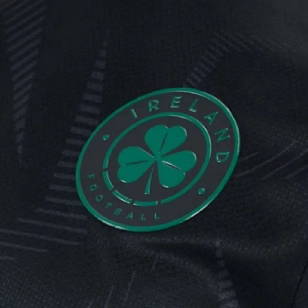 Camisa Masculina Irlanda III 25/26