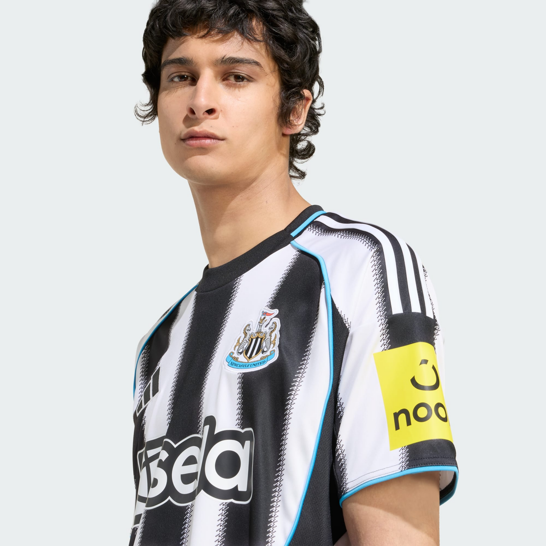 Camisa Masculina Newcastle I 2025/26
