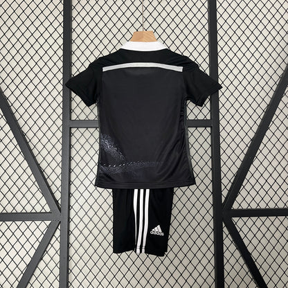 KIT INFANTIL RETRÔ REAL MADRID THIRD 14/15