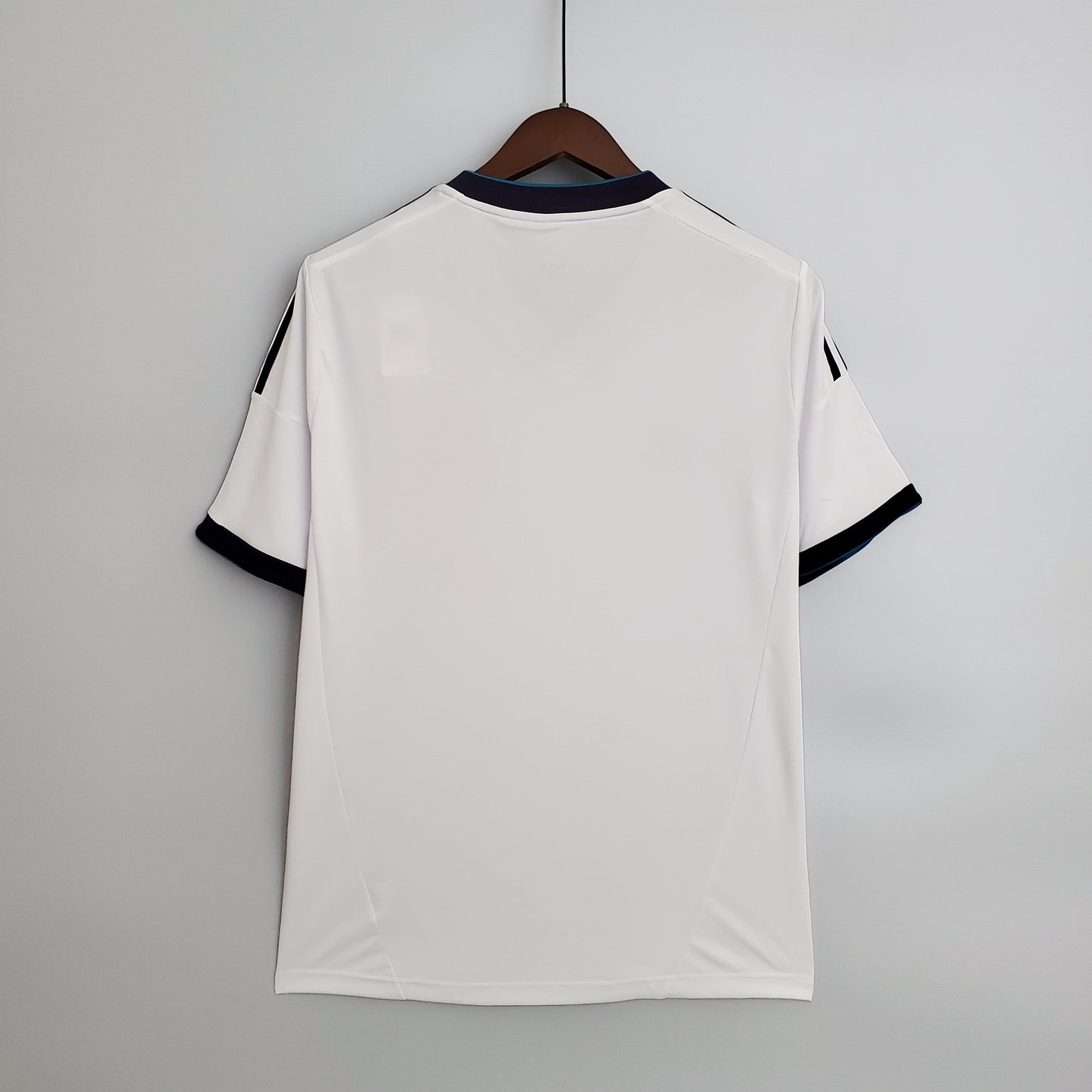 CAMISA RETRÔ REAL MADRID HOME 12/13