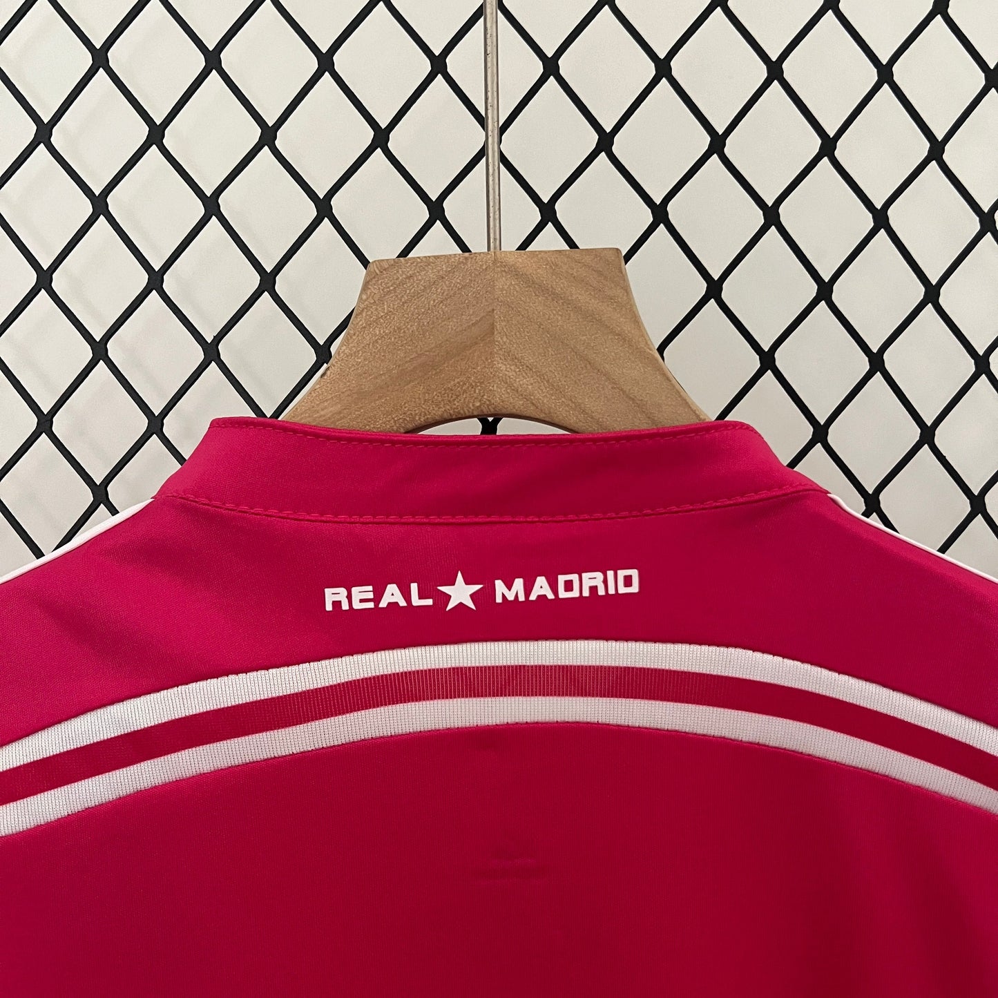 KIT INFANTIL RETRÔ REAL MADRID AWAY 14/15