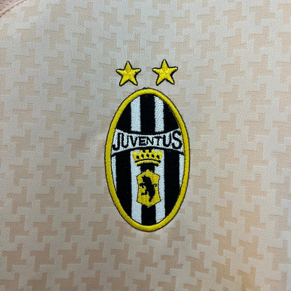 CAMISA JUVENTUS RETRÔ THIRD 03/04