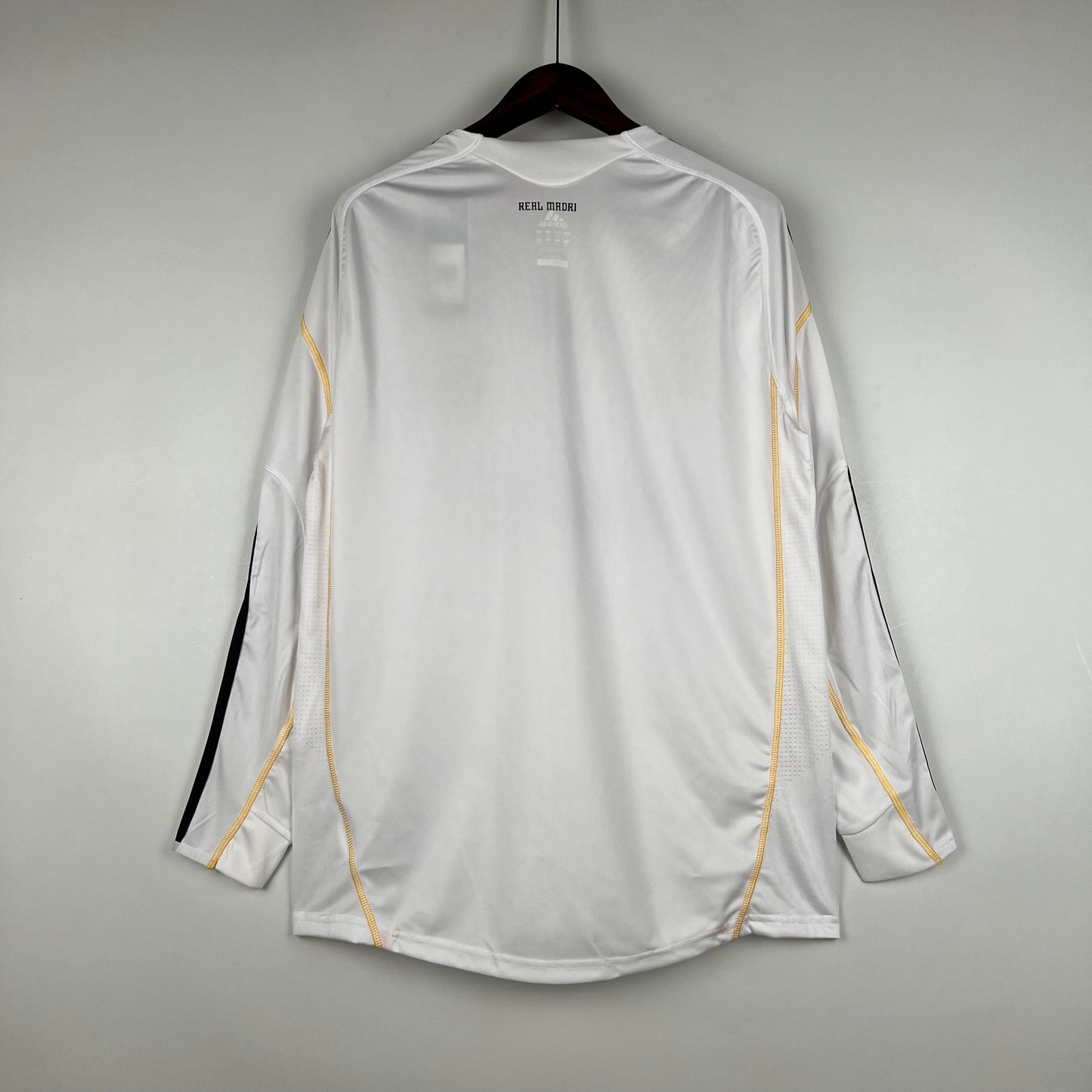 CAMISA REAL MADRID MANGA LONGA RETRÔ HOME 09/10