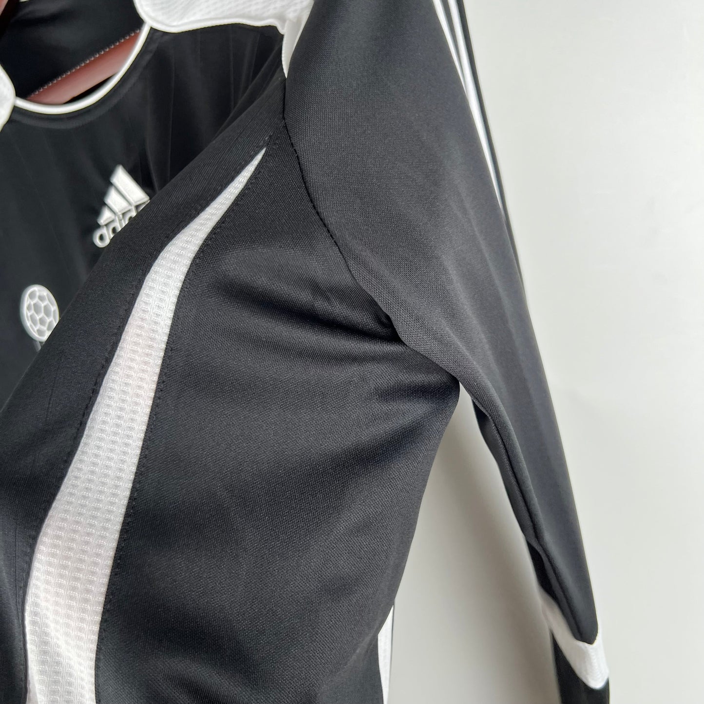 CAMISA REAL MADRID MANGA LONGA RETRÔ THIRD 06/07