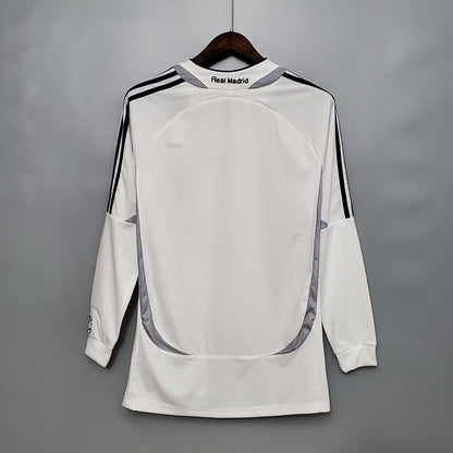 CAMISA RETRÔ REAL MADRID HOME MANGA LONGA 06/07