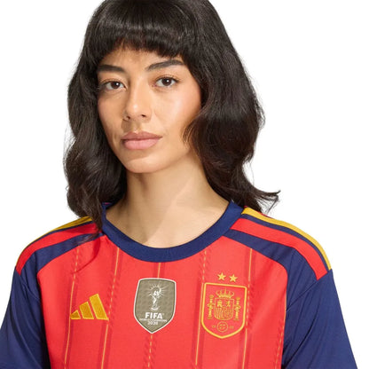 Camisa Feminina Espanha I 26 Campeã do Mundo 2 Estrelas + Patch de Campeã