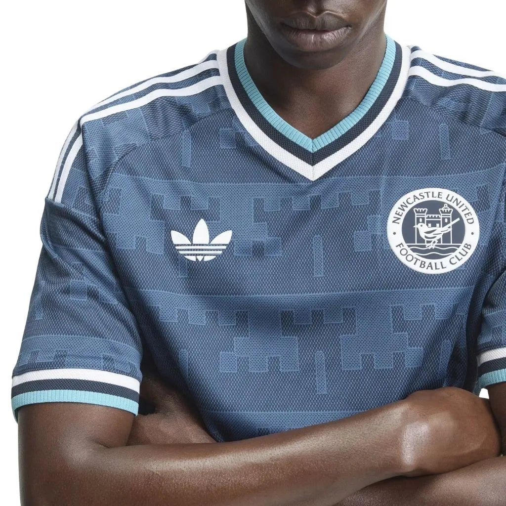 Camisa Masculina Newcastle Away 2026/27 Authentic