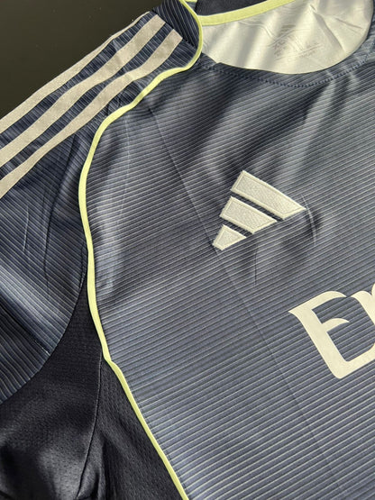 Camisa Masculina Real Madrid II 2025/26