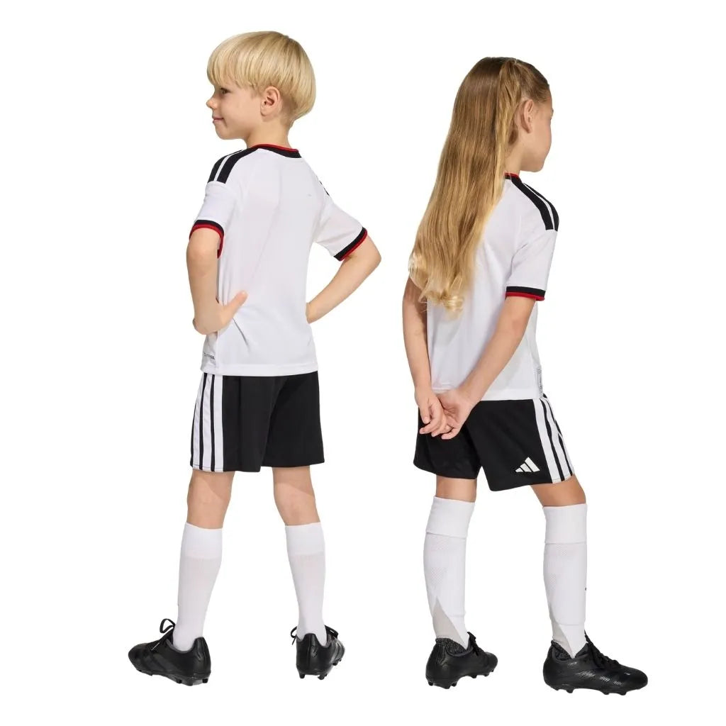 Conjunto Infantil Alemanha I 26