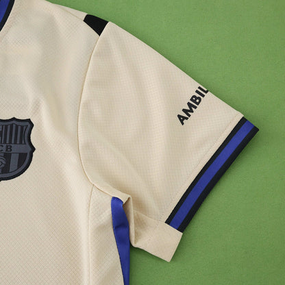 Conjunto Infantil Barcelona II 2025/26