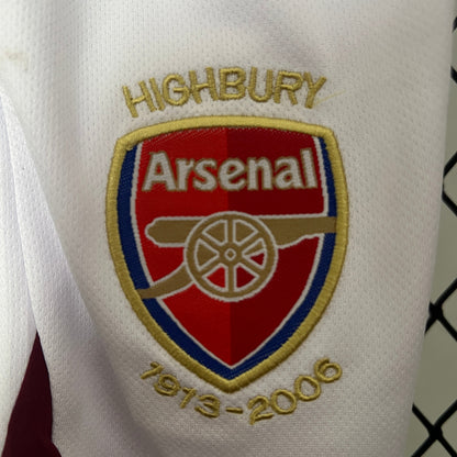 Kit Infantil Retrô Arsenal Home 05/06