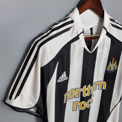 Camisa Retrô Newcastle Home 2005/06