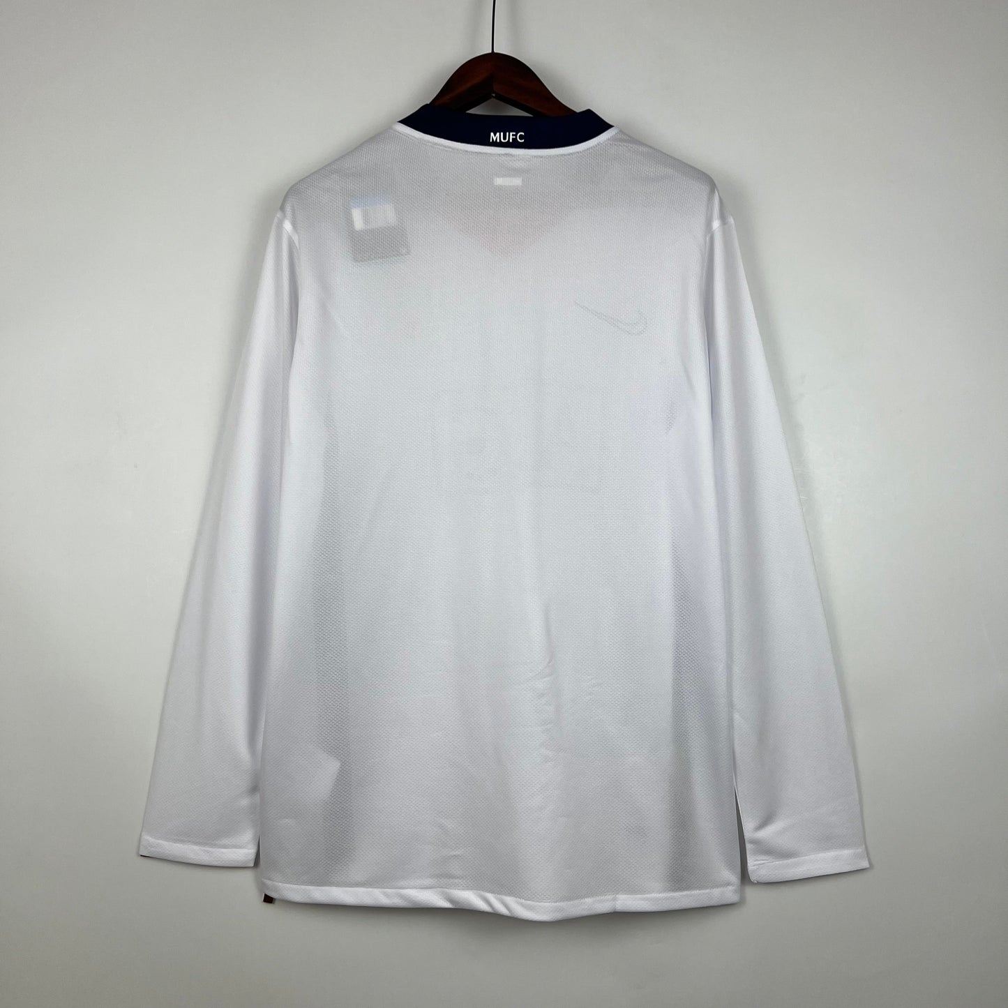 CAMISA RETRÔ MANCHESTER UNITED AWAY MANGA LONGA 07/08