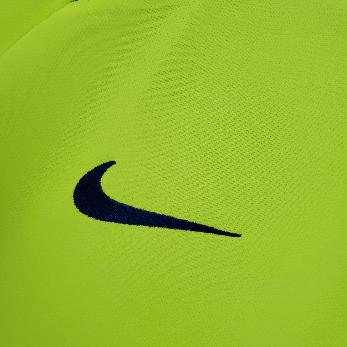CAMISA RETRÔ BARCELONA AWAY 05/06