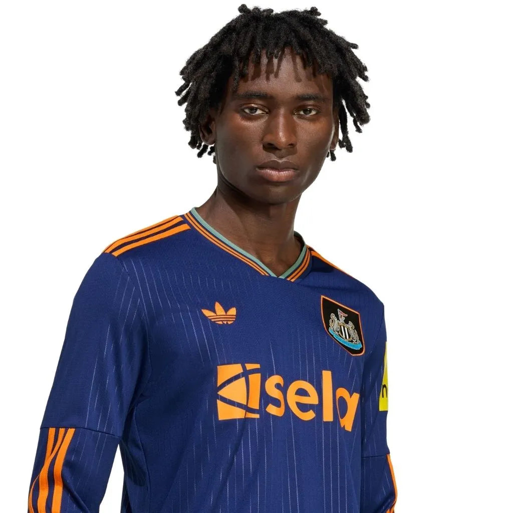 Camisa Newcastle Third 2025/26 Manga Longa